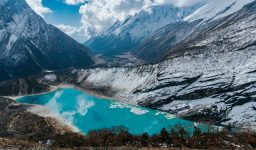 Best Time to Visit the Manaslu Circuit for Stunning Mountain Views